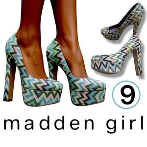 Madden Girl Size 9 Malley Multicolor Chevron Fabric Ultra High Heels